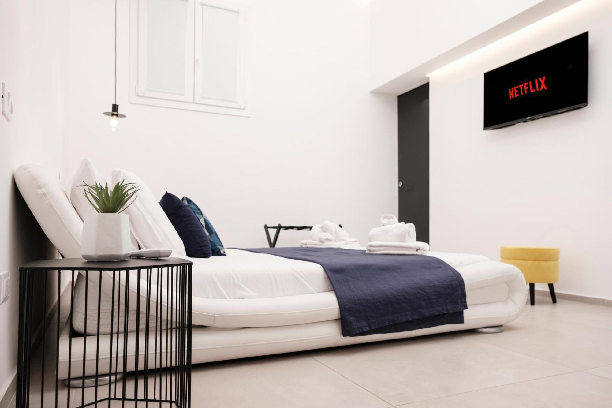 Pepoli Deluxe - Exclusive Apartment - Free Parking トラーパニ エクステリア 写真
