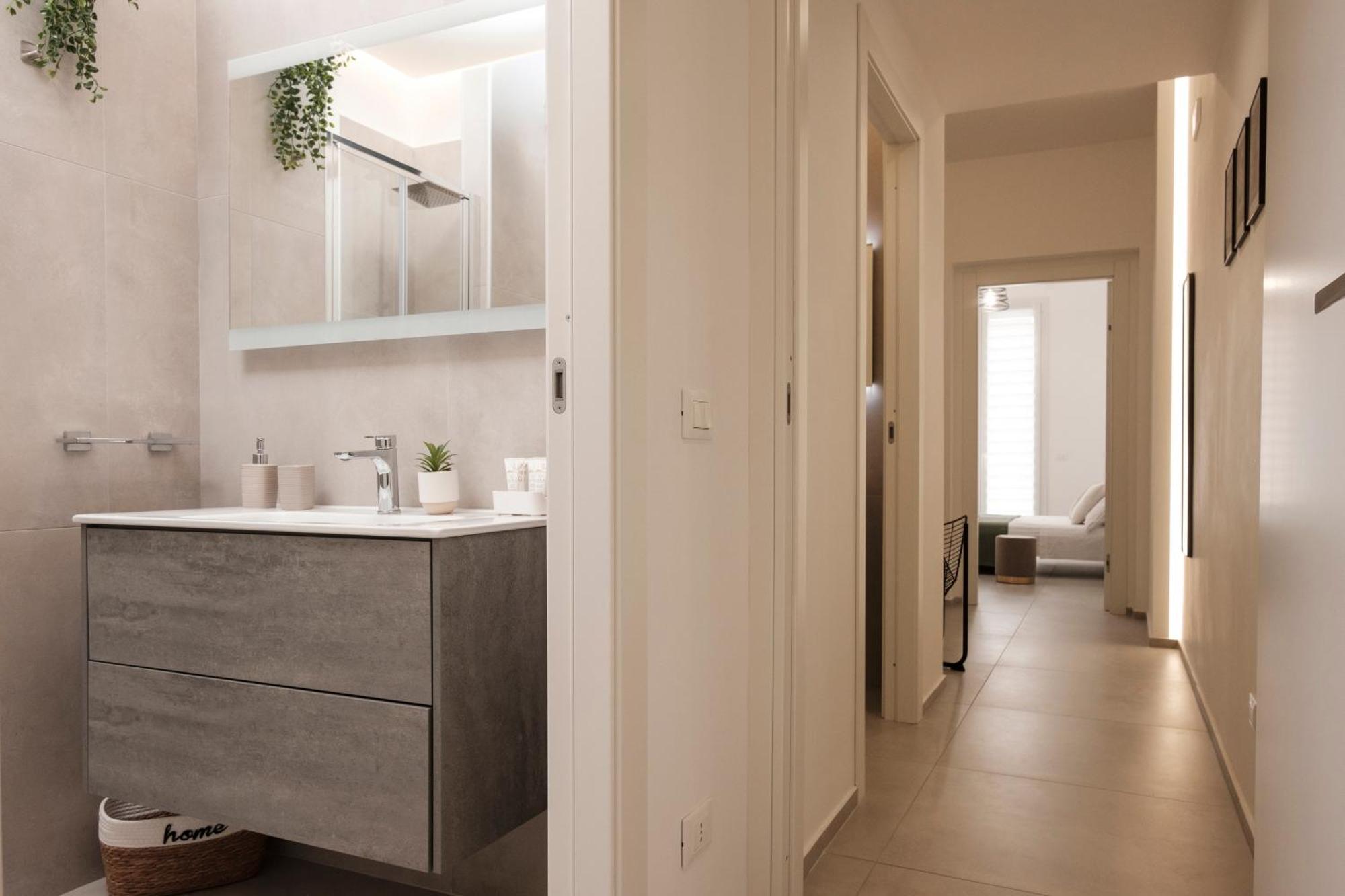 Pepoli Deluxe - Exclusive Apartment - Free Parking トラーパニ エクステリア 写真